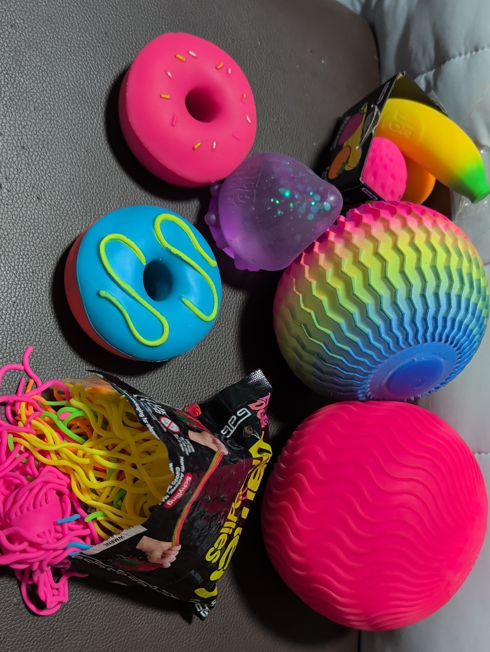Kids Sensory Fidget Toy Pack — Rainbow, Pink & Blue Mix NeeDoh Lot